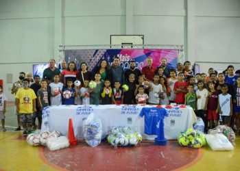 Curso de criação de camarão marinho do Incaper tem mais de 60 participantes