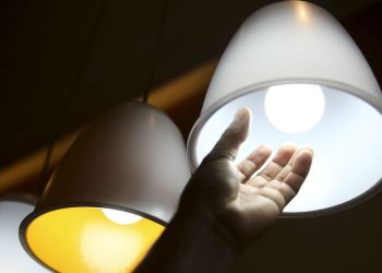 Consumidor arcará com R$ 30,2 bi de déficit do setor elétrico em 2022