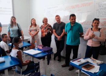 Educação faz visita técnica às Escolas Cívico-Militares em Cariacica/ES
