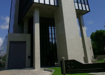 Copom eleva juros básicos da economia para 13,25% ao ano