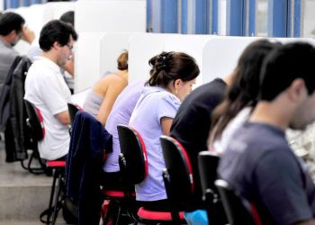Cursinhos populares da USP estão com inscrições abertas