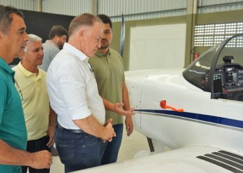 Governador do Estado visita fábrica da Sling em Jaguaré