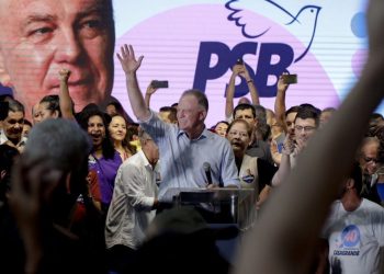 Convenção do PSB homologa Renato Casagrande para disputar a reeleição ao Governo do Estado