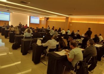 A Secretaria de Assistência Social e Setor Habitacional fazem curso de regularização fundiária urbana