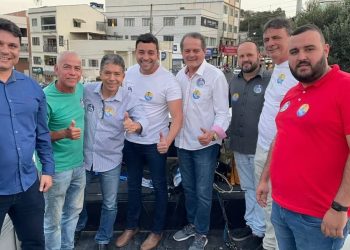 Freitas visita associações de agricultores e fala do projeto regional