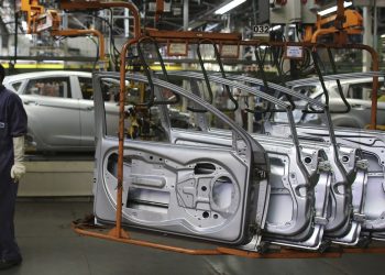 Produção de veículos tem alta de 19,3% em setembro, informa Anfavea