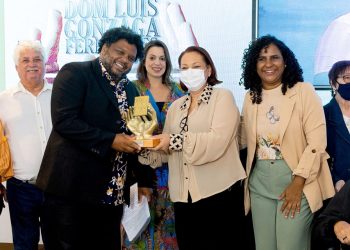Prêmio Dom Luís Gonzaga Fernandes homenageia quatro pessoas e três instituições em sua 18ª edição