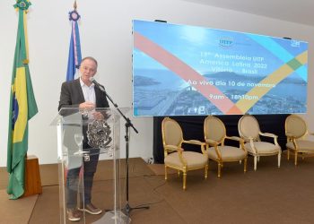 Governador participa da abertura de evento internacional de transporte público