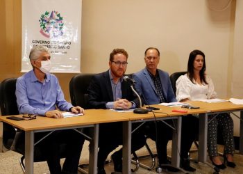 EJA com qualificação profissional aborda a cultura africana na EMEF Dr Adalton Santos