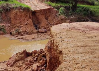 ES 230- Vereador Professor Tininha que reparo iniciará em breve