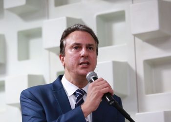 Piso nacional dos professores sobe para R$ 4.420,55