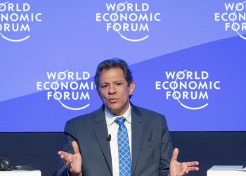 Reforma tributária sobre renda pode ser votada neste ano, diz Haddad