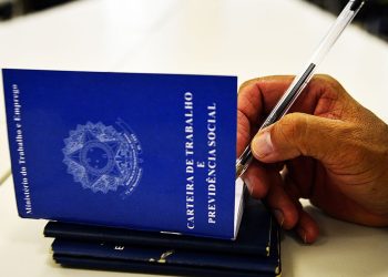 IBGE: desemprego recua para 8,1% no trimestre encerrado em novembro
