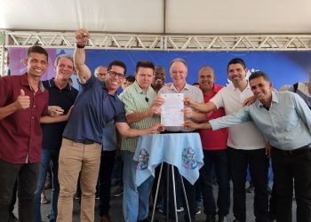 IBGE: desemprego recua para 8,1% no trimestre encerrado em novembro