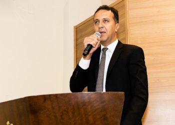 Moraes dá prazo para que PF ouça Valdemar Costa Neto