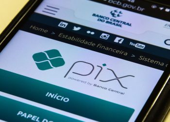 Pix bate recorde e supera 120 milhões de transações em um dia