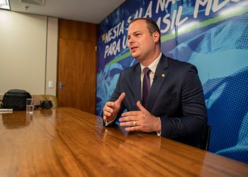 Projeto de Lei busca facilitar a identificação e prioridade de atendimento para pessoas com deficiência e seus cuidadores