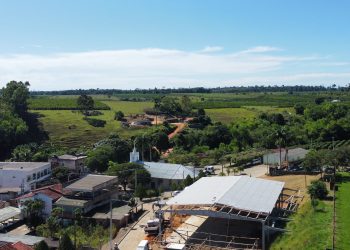 Prefeitura entrega galpão pré-moldado para a Comunidade do Giral