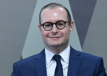 Senado aprova indicação de Cristiano Zanin para o STF