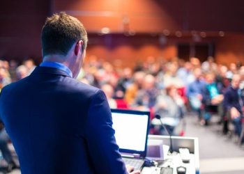 Qualquer dinheiro aplicado na educação vale a pena, diz presidente