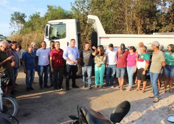 Deputado Federal Da Vitória entrega equipamentos em Jaguaré
