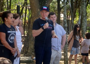 Governo do Estado entrega máquinas e equipamentos agrícolas para 41 municípios