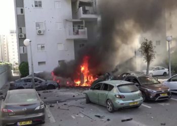 Governo pretende retirar 900 brasileiros de Israel até sábado