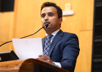 Incentivo à utilização de sensores, máquinas, softwares agrícolas e drones é proposto pelo deputado Lucas Scaramussa