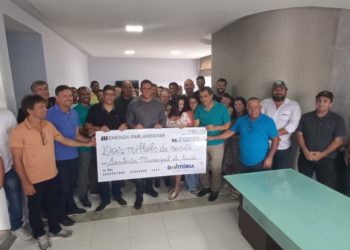 Deputado Federal Da Vitória entrega R$ 2 milhões para Saúde de Jaguaré