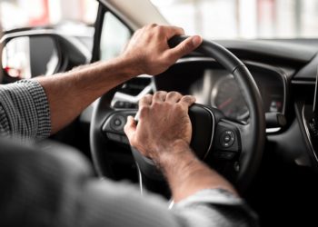 Indulto natalino perdoa multas e exclui acusados por atos do 8 de janeiro