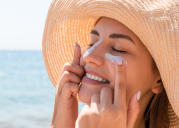 VERÃO 2024: 10 dicas essenciais de cuidados com a pele no verão