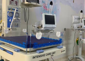 No STF, Lula defende regulação das redes sociais no país