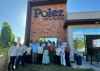 Polez Café completa um ano em novas instalações