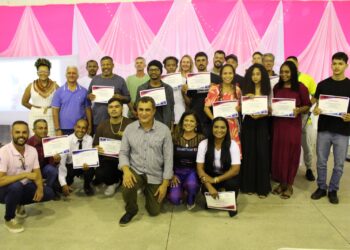 Prefeitura entrega certificados de capacitação pelo Qualificar ES em Jaguaré