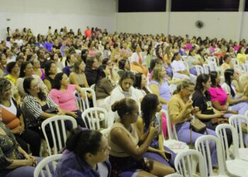 Contas externas têm saldo negativo de US$ 3,4 bilhões em maio