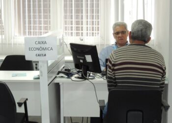 STF abre sessão para diferenciar usuário e traficante de maconha