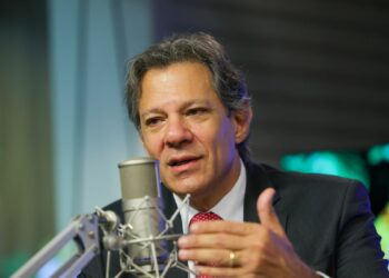 Haddad celebra reoneração da folha: “desconto chegou a mais de R$ 200 bilhões”