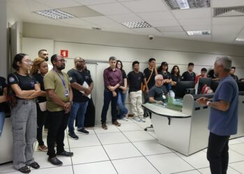 Estudantes de escola estadual de Barra de São Francisco visitam o Prodest