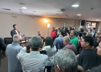 ALES-ES: Marcelo Santos recebe jornalistas, faz balanço e projeções para 2025