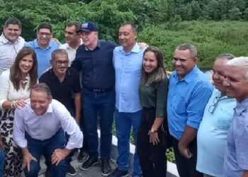 Governador Renato Casagrande deseja bons trabalhos aos Vereadores de Jaguaré