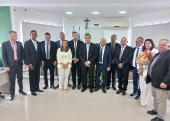 Vereadores assumem mandato na Câmara Municipal