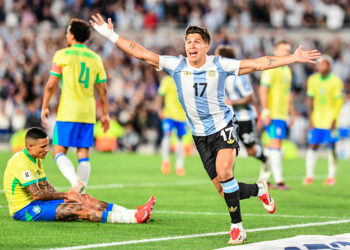 Eliminatórias da Copa: Brasil é goleado pela Argentina por 4 a 1