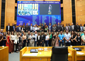 Governo do Estado celebra 1 ano de concessão do subsídio para entrada da casa própria