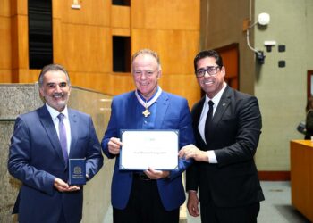 Marcelo Santos reúne mais de mil pessoas em prestação de contas