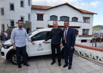 Câmara aprova urgência para suspender decreto do IOF