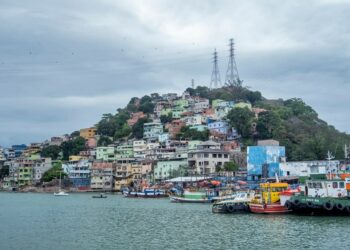 Sai lista de cursos superiores semipresenciais autorizados pelo MEC