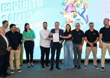 Veto a celular leva 80% dos alunos a prestar mais atenção nas aulas