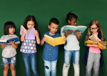 Enem: aplicativo do MEC traz simulados e correção de redações