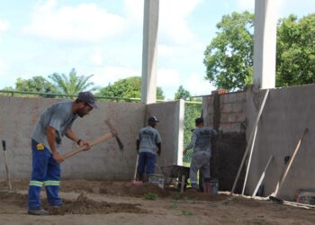 BC mantém juros básicos em 15% ao ano pela quinta vez seguida