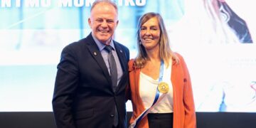 Governo do Estado concede maior honraria à pesquisadora da polilaminina